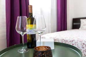 5 bedrooms, hypo-allergenic bedding, individually decorated