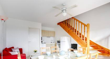 Biscarrosse Beach Duplex for 6 with Garden, 50m from Ocean