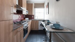 Apartment (1 Bedroom) | Eigene Küche