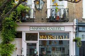 Exterior detail - Blythe Road by Onefinestay (London)