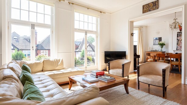 Apartment (4 Bedrooms) | Living room | TV - Buckingham Mansions by Onefinestay (London)
