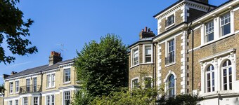 York Rise by Onefinestay