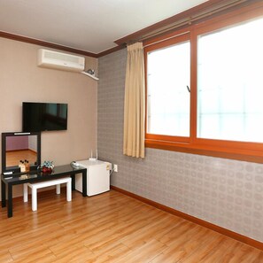 Kamar Standar (Ondol) | Seprai premium dan Wi-Fi gratis