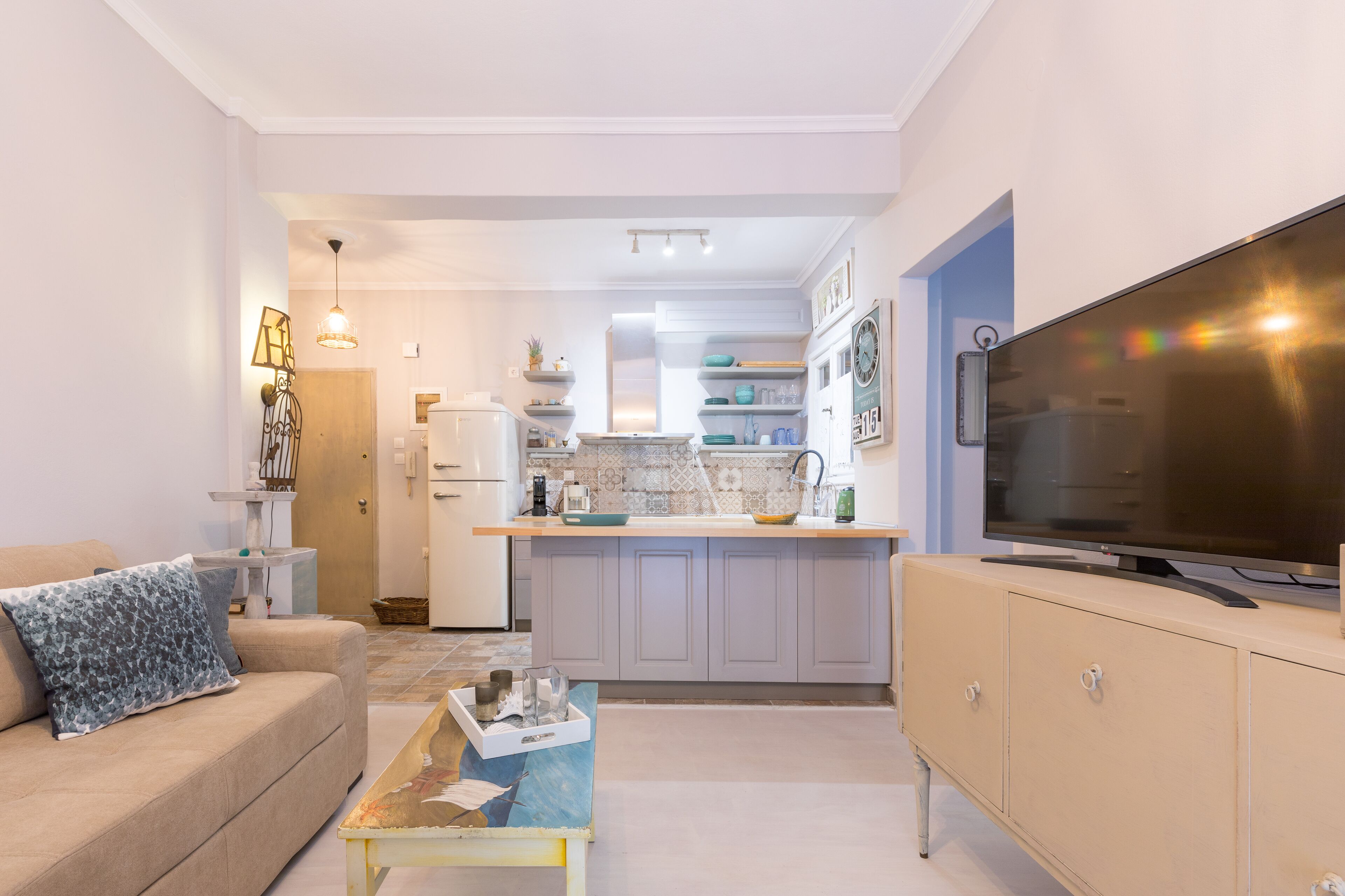Apartment, 1 Bedroom | Living area
