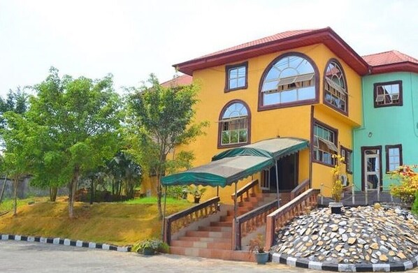 Façade de l’hébergement