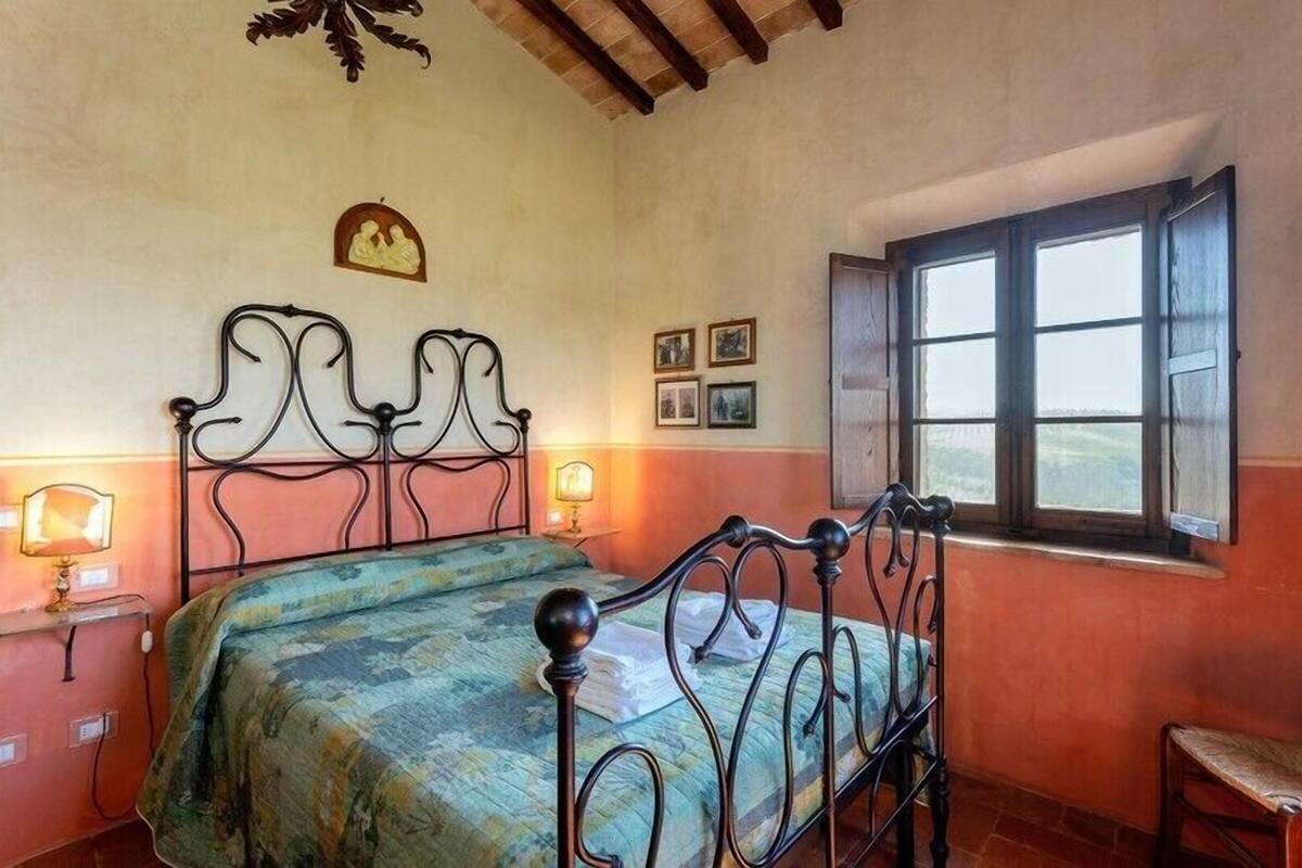 Appartamento, 2 camere da letto | 1 camera, una scrivania, Wi-Fi gratuito, lenzuola
