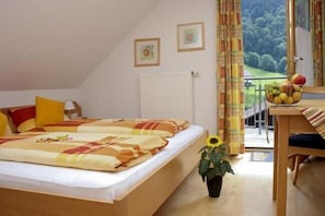 Double Room | Free WiFi, bed sheets - Haus Sonnbühel (Brand)