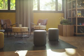 Exterior - Holiday Inn - the niu, Dwarf Berlin Schöneberg by IHG (Berlin)