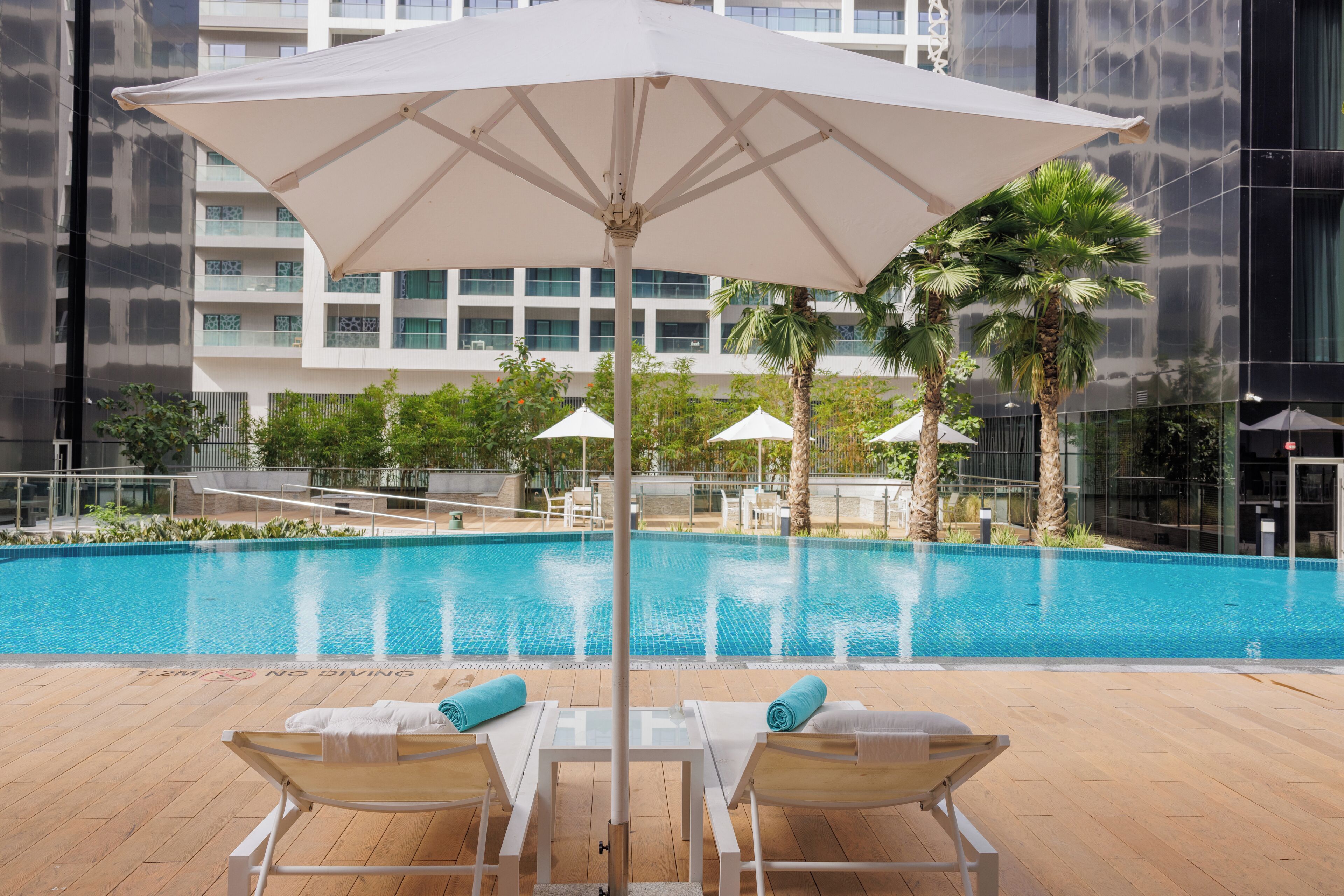 grand suite with free airport transfer & shuttle to la mer & malls | view from room