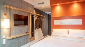 Standard-Doppelzimmer, 1 Doppelbett | Allergikerbettwaren, Verdunkelungsvorhänge, schallisolierte Zimmer