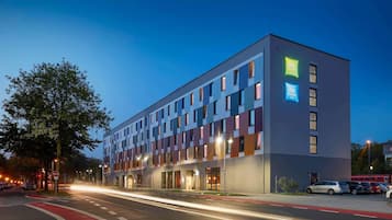 Standard Double Room, 1 Double Bed | Desk, blackout drapes, soundproofing, free WiFi