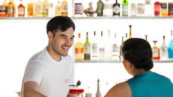Bar (en la propiedad)