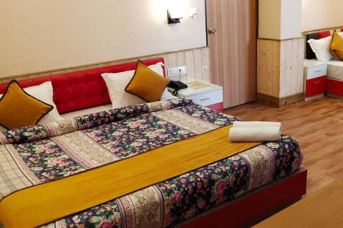 Iron/ironing board, free WiFi, wheelchair access
