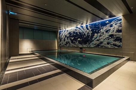 Tokyo Bay Shiomi Prince Hotel - Image 1
