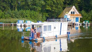 ラグジュアリー モバイルホーム (Febomobil 990 - houseboat) | テラス / パティオ