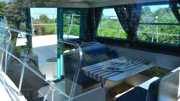 Houseboat vetus 1000 | Ruang tamu