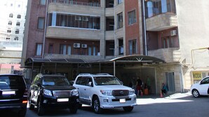 Exterior - Apartment on Akademik Sh. Azizbayov 88a (Baku)
