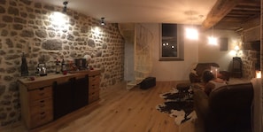 Interior - Domaine Des Tours Vauquelin (Putanges-le-Lac)