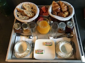 Déjeuner continental gratuit tous les jours