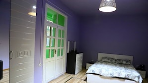 Chambre familiale, salle de bain privée