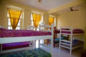 Hypo-allergenic bedding, bed sheets