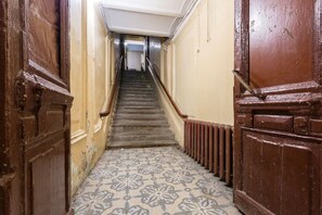 Entrée de l’hébergement