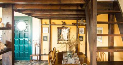 Gorgeous Stone Cottage by the sea