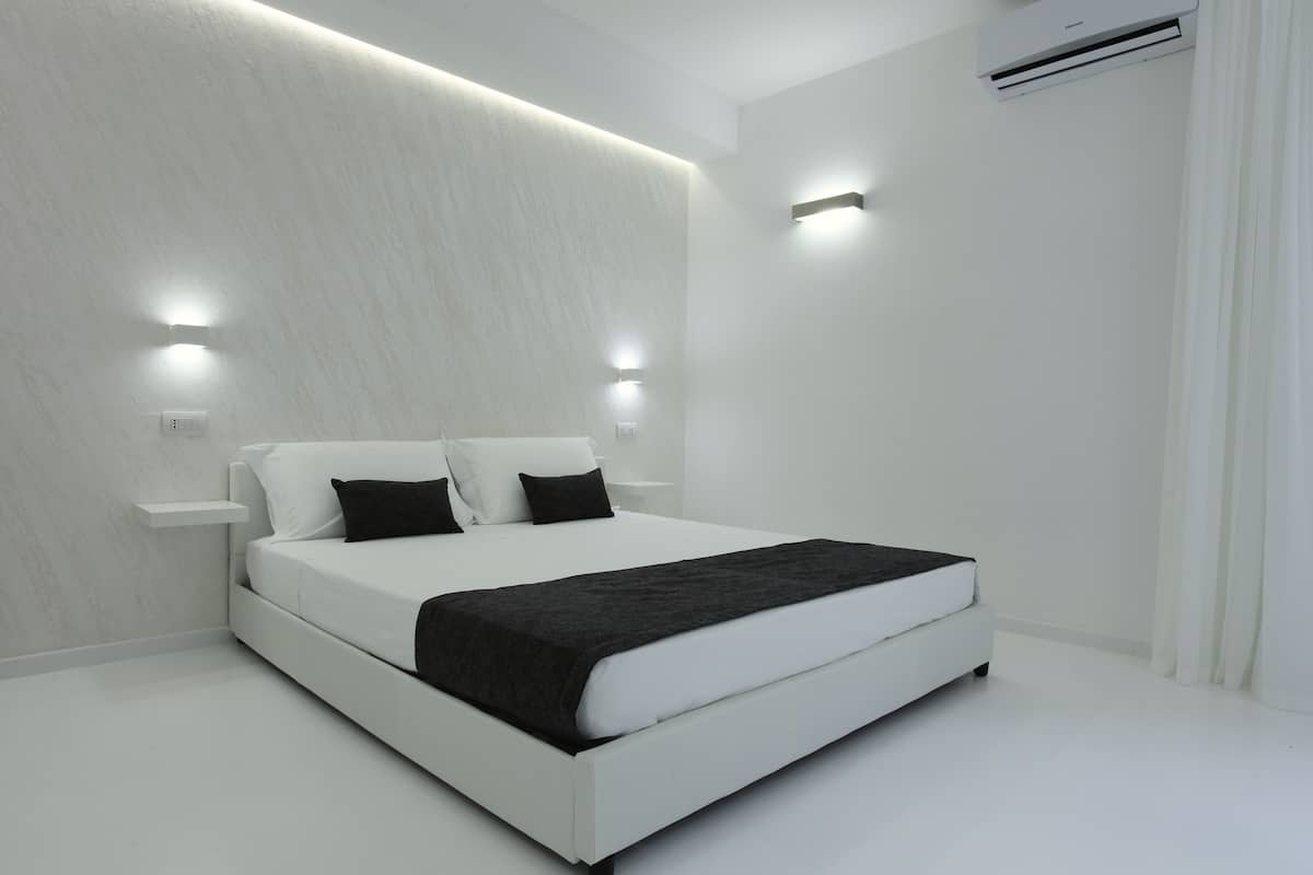 Executive Double Room, City View | 1 bedroom, Egyptian cotton sheets, premium bedding, memory-foam beds
