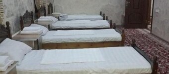 Fayz Plaza Hotel