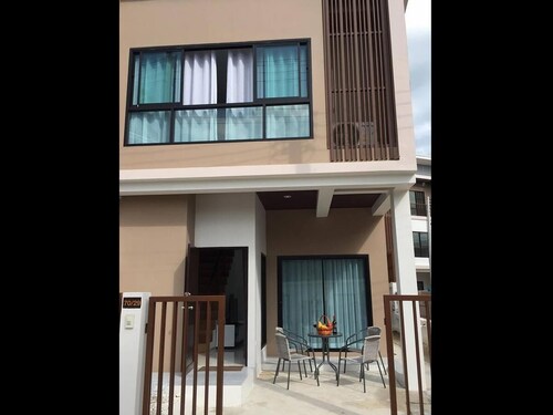 Samui Paca Place