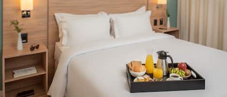 Desk, laptop workspace, free WiFi, bed sheets