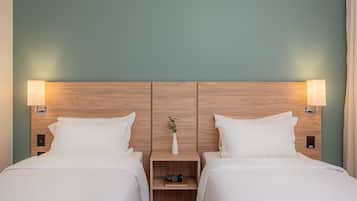 Desk, laptop workspace, free WiFi, bed sheets
