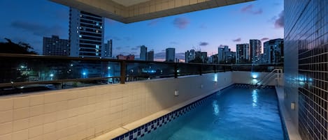 Outdoor pool, sun loungers