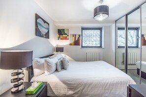 Room - Canary Wharf Luxury Apartments (London)