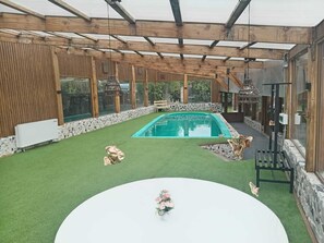 Piscine couverte