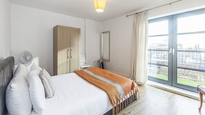 公寓, 3 間臥室 | 3 間睡房、書桌、手提電腦工作空間、熨斗/熨衫板