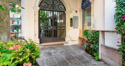 Piazzetta Palladio Romantic Studio