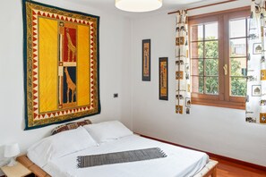 Appartement, 2 chambres | 2 chambres, bureau, fer et planche à repasser, accès au Wi-Fi (inclus)