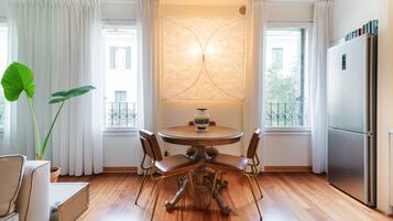 Apartemen, 1 kamar tidur | Area keluarga | TV layar datar dan pemutar DVD