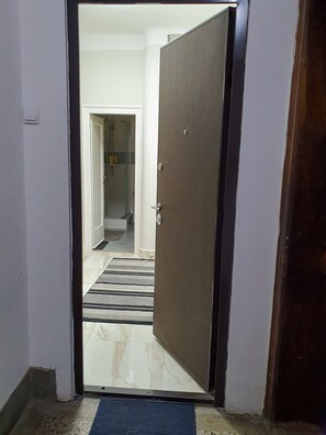 숙박 시설 입구