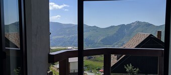 Shino Hotel