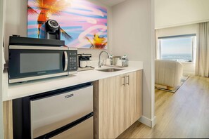 Suite, 1 Bedroom, King Bed, Oceanfront | Hypo-allergenic bedding, in-room safe, desk, laptop workspace