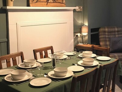 Alojamiento de 3 habitaciones en Melness, near Tongue