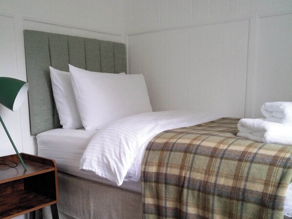 3 habitaciones, wifi gratis y ropa de cama 