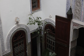 Interior - Riad saada a small palace with staff, that for you, from 2 to 12 people... (Fes)