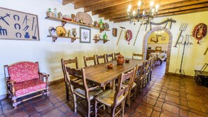 Dining - Mansion Piedras Blancas Colmenar by Ruralidays (Málaga)