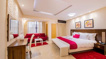Suite Deluxe | 2 habitaciones, sábanas italianas Frette y ropa de cama de alta calidad