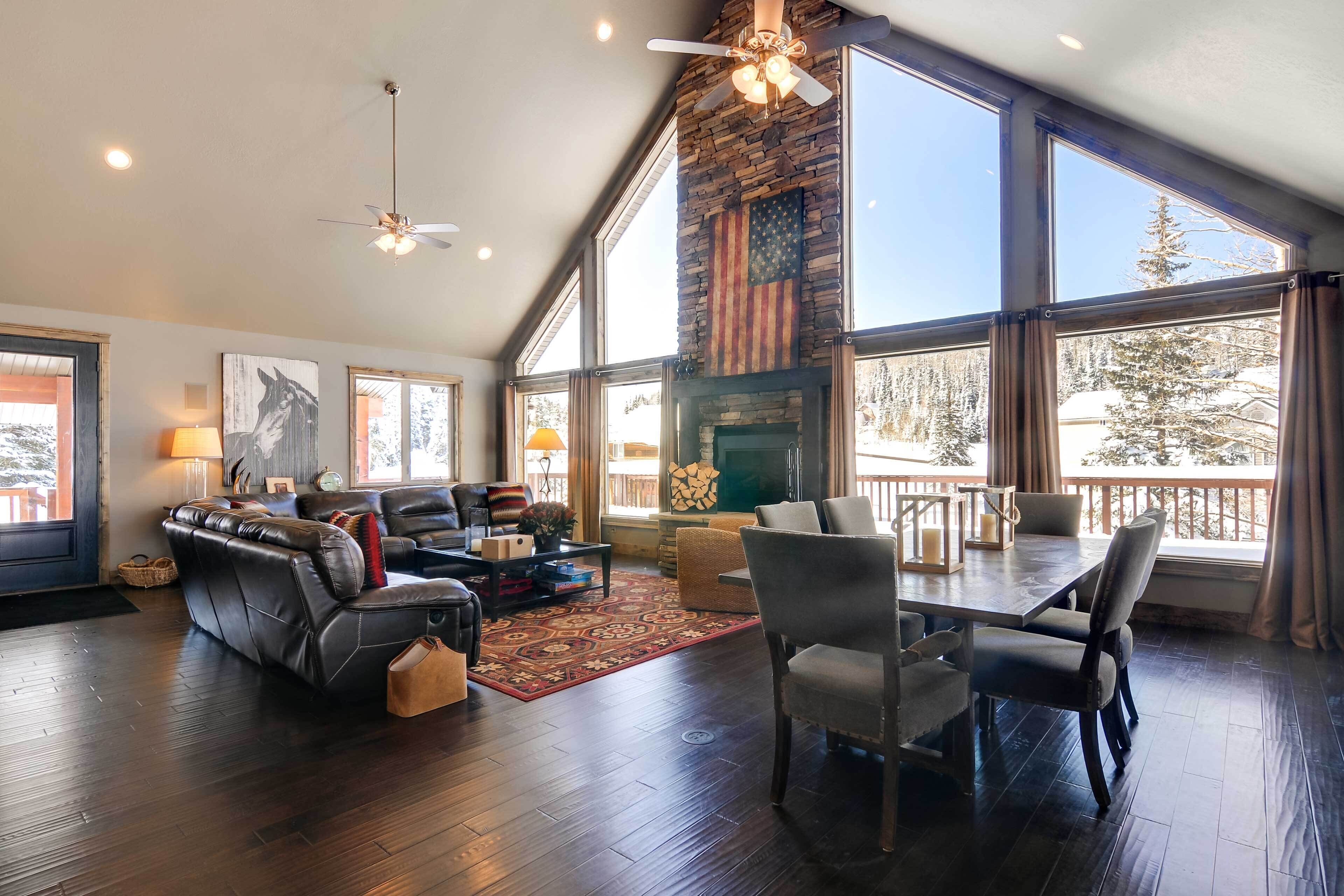 Group Ski Getaway Near the Base of Chairlift 8!