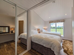 2 chambres, Wi-Fi gratuit, draps fournis