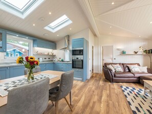 Interior - 2 bedroom accommodation in Keltyneyburn, near Aberfeldy (Keltyneyburn, near Aberfeldy)